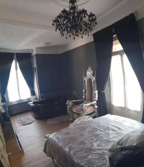 Nuit Romantique - Jacuzzi - Beziers - Romance Royale מראה חיצוני תמונה