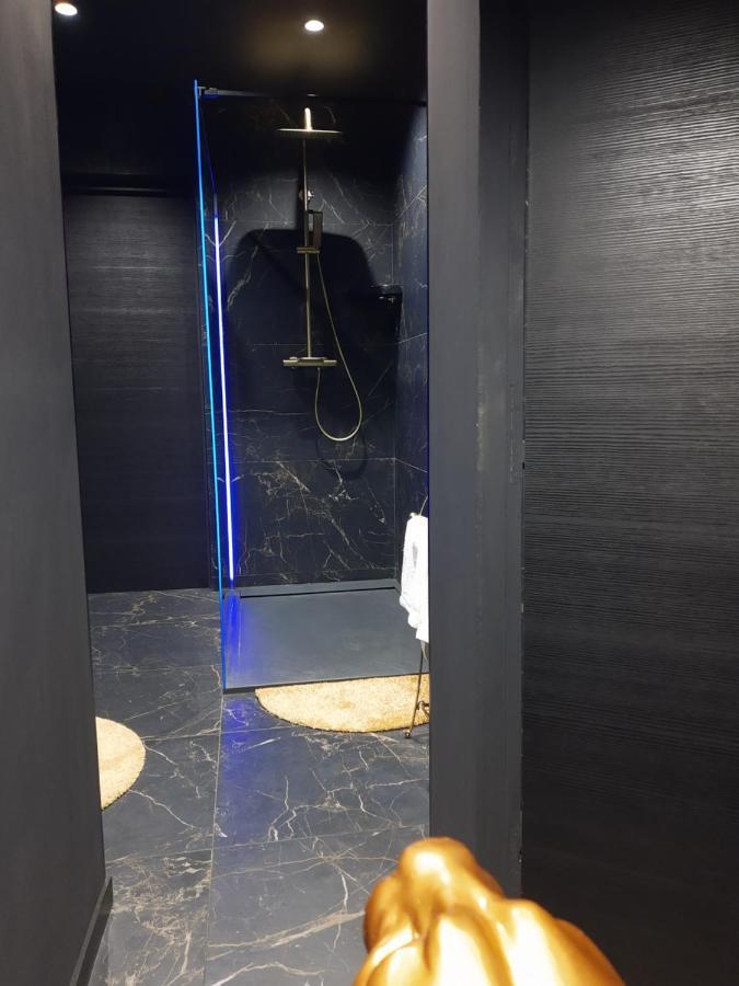 Nuit Romantique - Jacuzzi - Beziers - Romance Royale מראה חיצוני תמונה