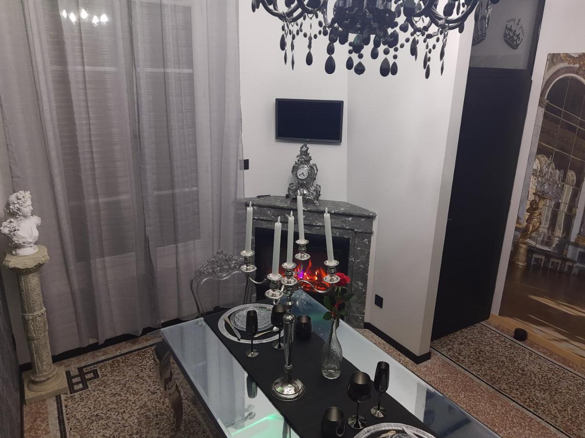 Nuit Romantique - Jacuzzi - Beziers - Romance Royale מראה חיצוני תמונה