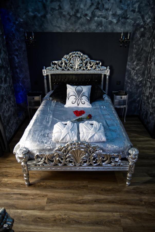 Nuit Romantique - Jacuzzi - Beziers - Romance Royale מראה חיצוני תמונה